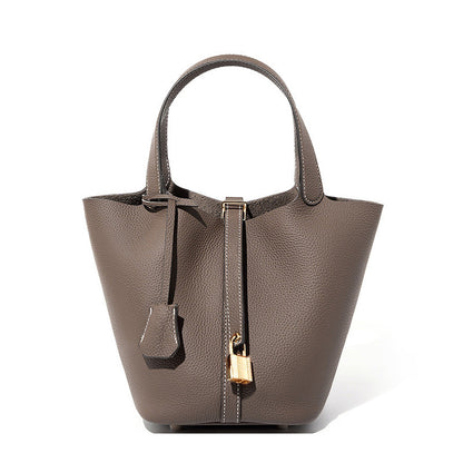 Cléa Bucket Bag